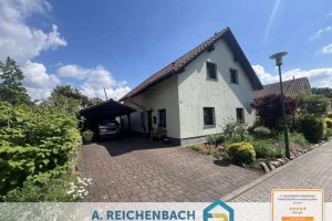 Familienfreundliches Einfamilienhaus mit Garten 