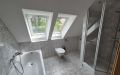 DG: Bad mit Wanne und Dusche