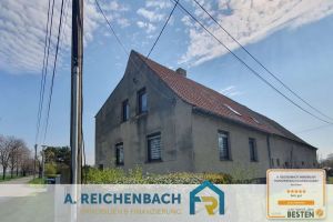 Sanierungsbedürftiges Einfamilienhaus in idyllischer Naturlage zu verkaufen!